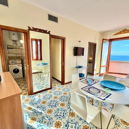 Teresa Beautiful Home In Amalfi *