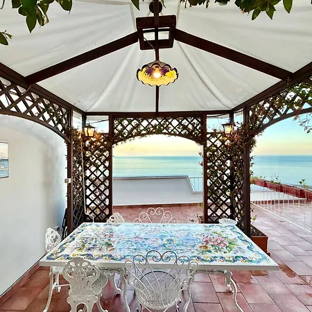 Teresa Beautiful Home In Amalfi *